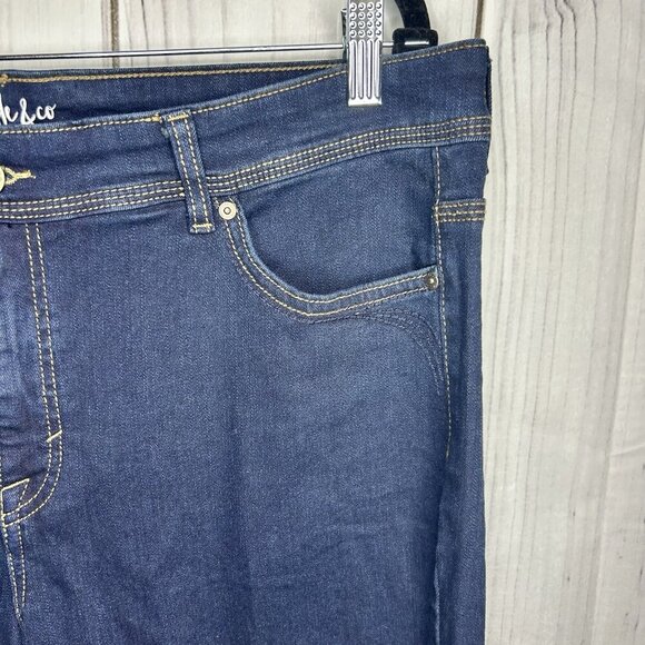 Style & Co Sz 18 Straight Leg Jeans High-Rise Stretch Dark Wash (38 x 31) NWOT - Picture 6 of 11